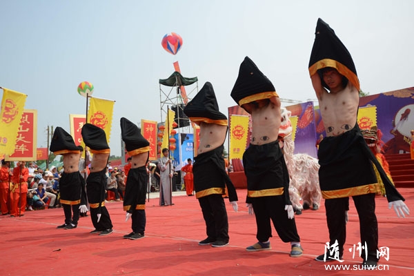 ׵r(nng)ĻR(hu)Ӱ(d)ǫF