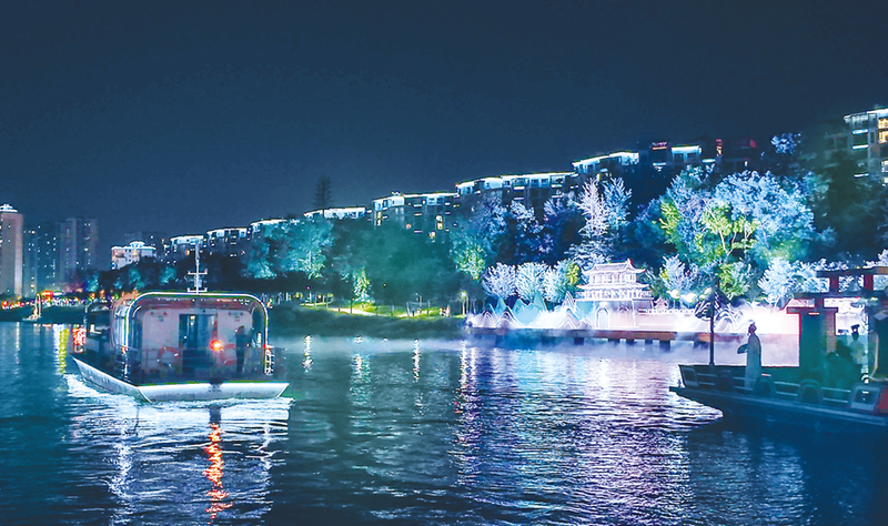 �S�ݡ�ʮ���塱��(j��ng)��(j��)���(hu��)���|(zh��)���l(f��)չϵ�Ј�(b��o)��֮�ĸ�ƪ